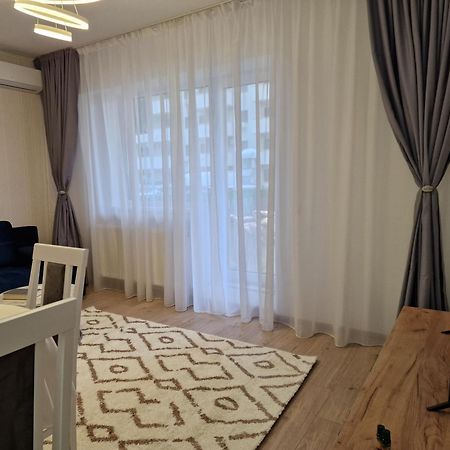 Studio&Garden! Roşu Εξωτερικό φωτογραφία